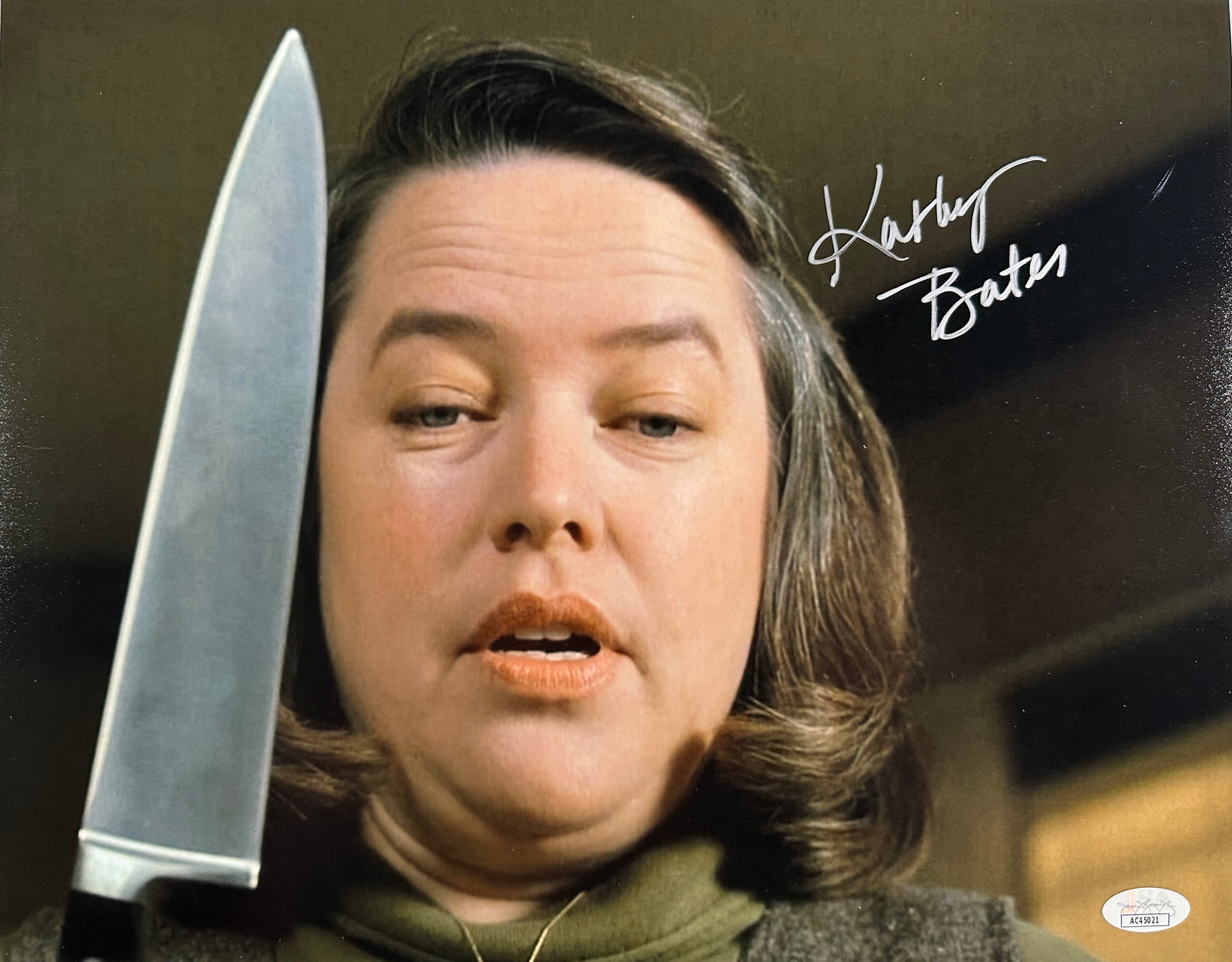 Kathy Bates Signed 11x14 Misery JSA Authenticated