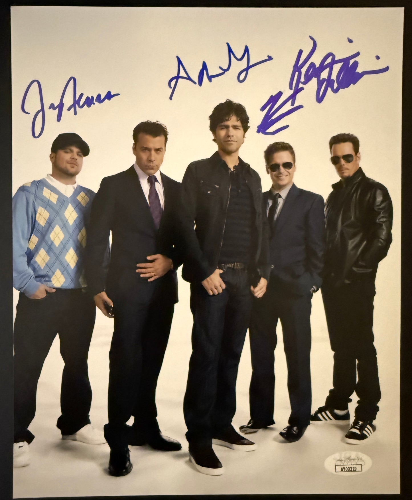 Adrian Grenier, Kevin Connolly, Jerry Ferrara & Kevin Dillon Signed 8x10 Entourage Photo w/Quotes #0062 JSA COA from Private Signing